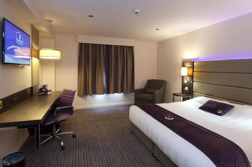 Premier Inn Norwich City Centre - Duke Street Екстер'єр фото