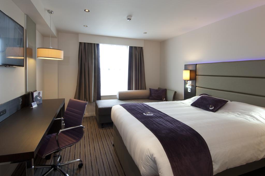 Premier Inn Norwich City Centre - Duke Street Екстер'єр фото